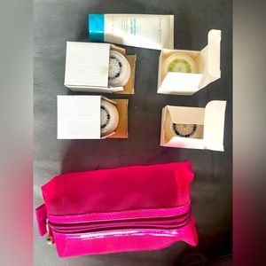 Clarisonic replacement brushes, travel bag, detoxifying clay mask